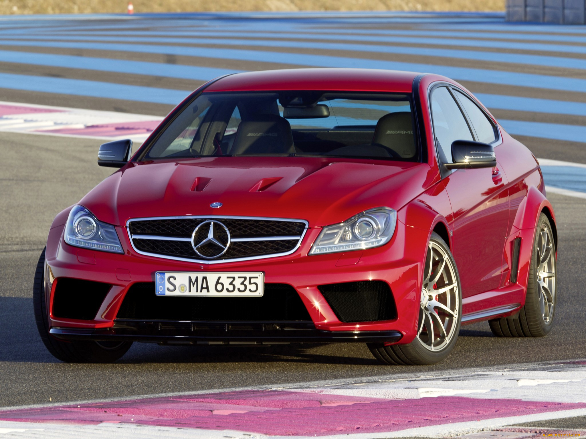 Mercedes Benz c63 AMG Black Series